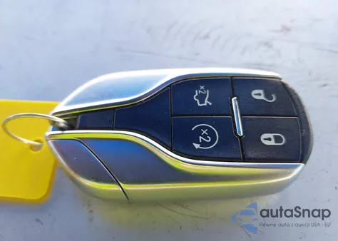 2019 Maserati Ghibli S from USA, damaged, VIN ZAM57YSA3K1332657